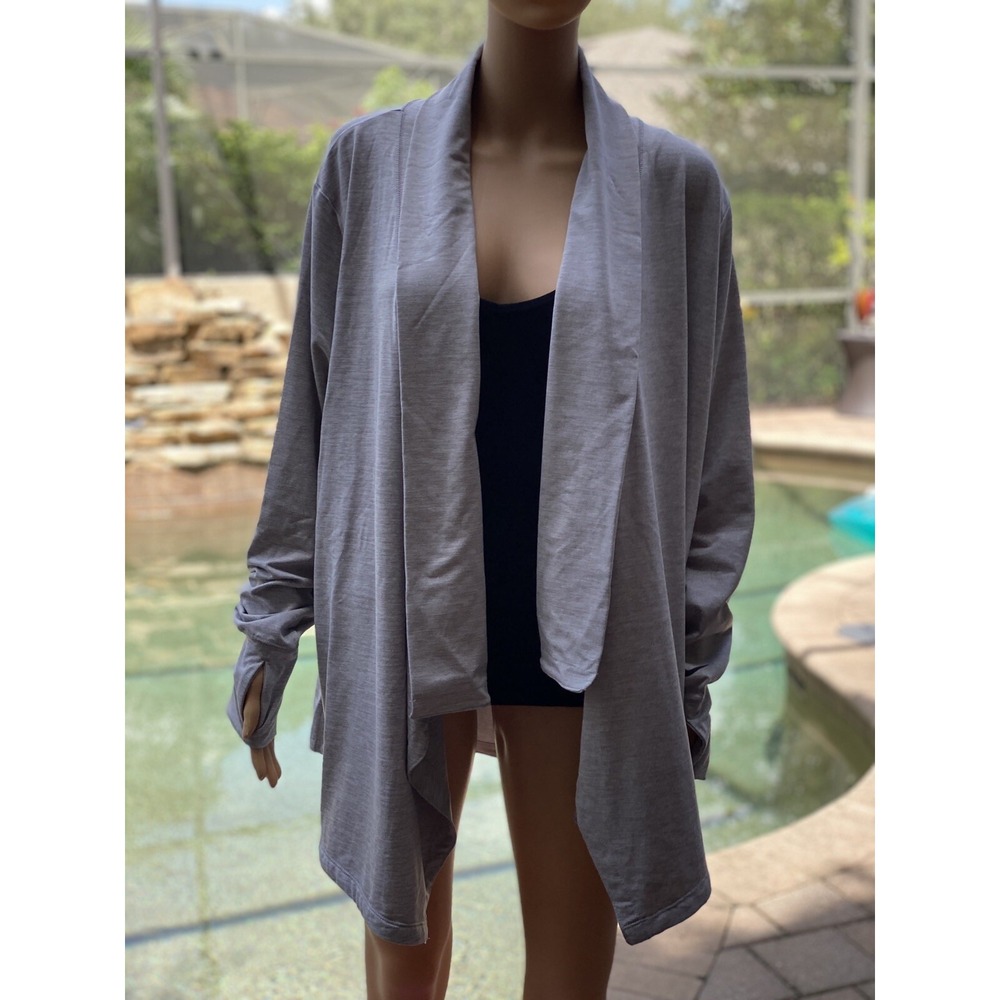 Nike Plus Size 1X Yoga Cover-Up Top - Gray Activewear for Women - Picture 7 of 11